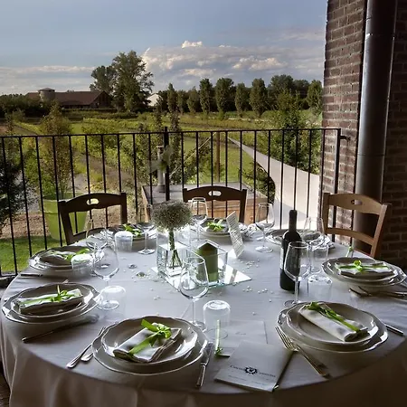 Farm stay Cascina Caremma Besate